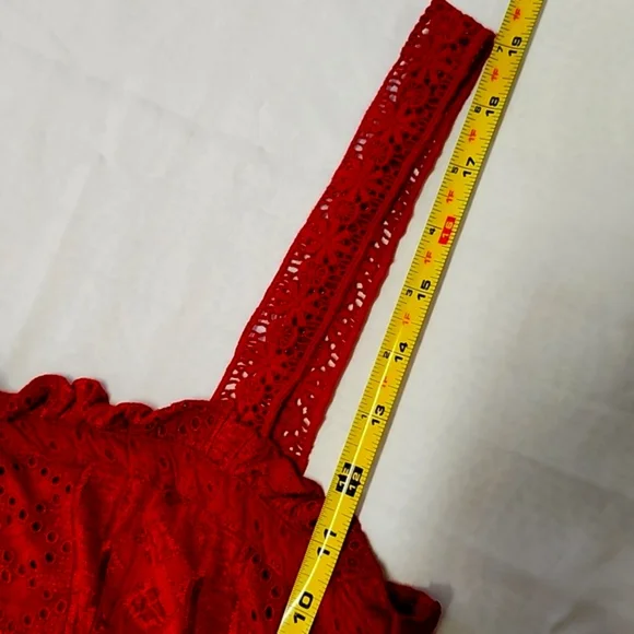 ANTHROPOLOGIE Soigne Red Eyelet Lace Sleeveless Cropped Top Bohemian Summer - Picture 10 of 12